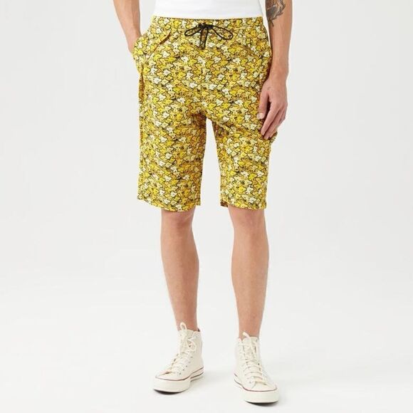 NWT Limited-Edition Converse x Peanuts Gender Neutral Board Shorts - RARE - Picture 2 of 12